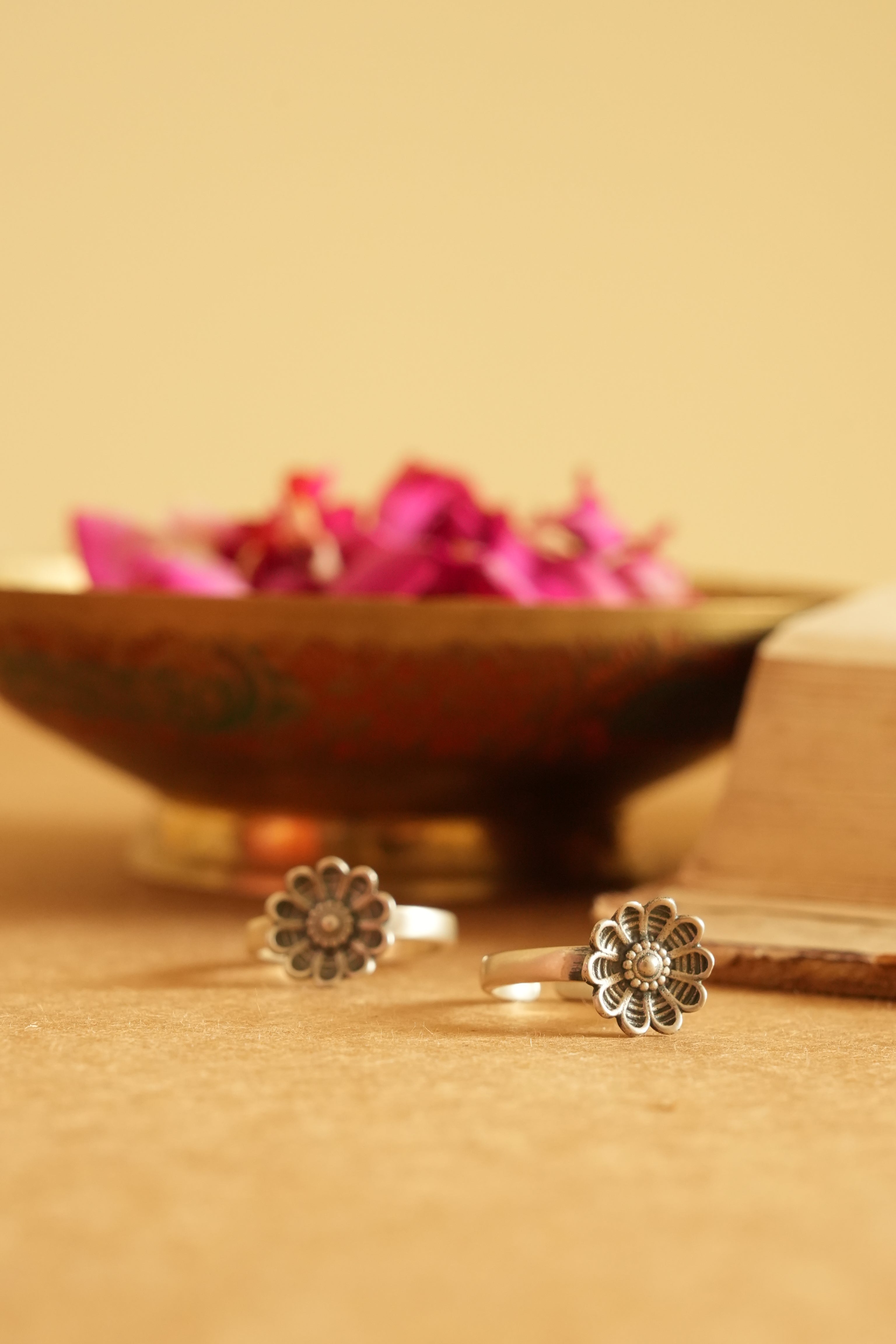 Floral Charm Oxidised Silver Toe Rings
